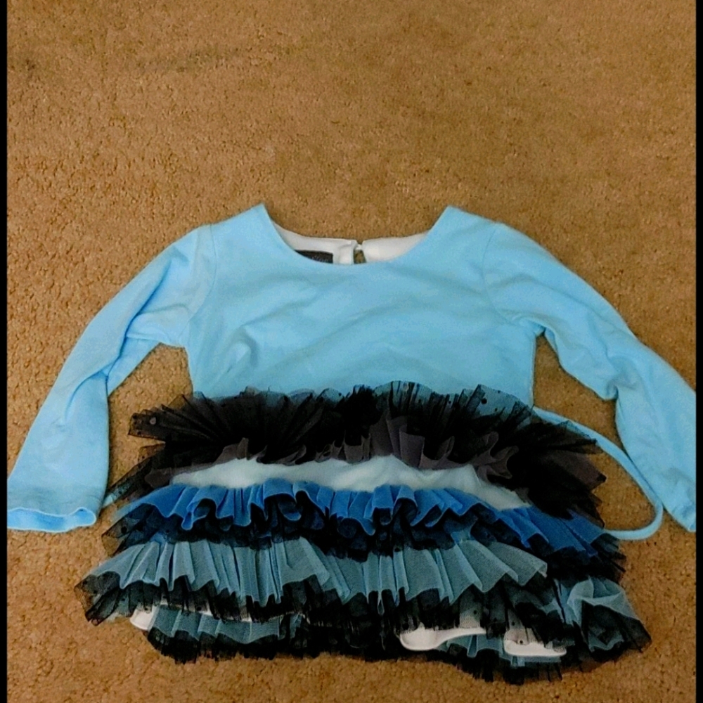 Girls dress